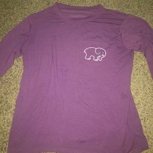 Large. Fits like a medium, only worn twice.